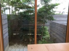 384b0455-s.jpg