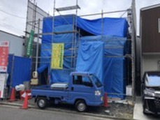 ced1fc63-s.jpg