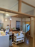 点検し易いように家具をまとめてくださっています。